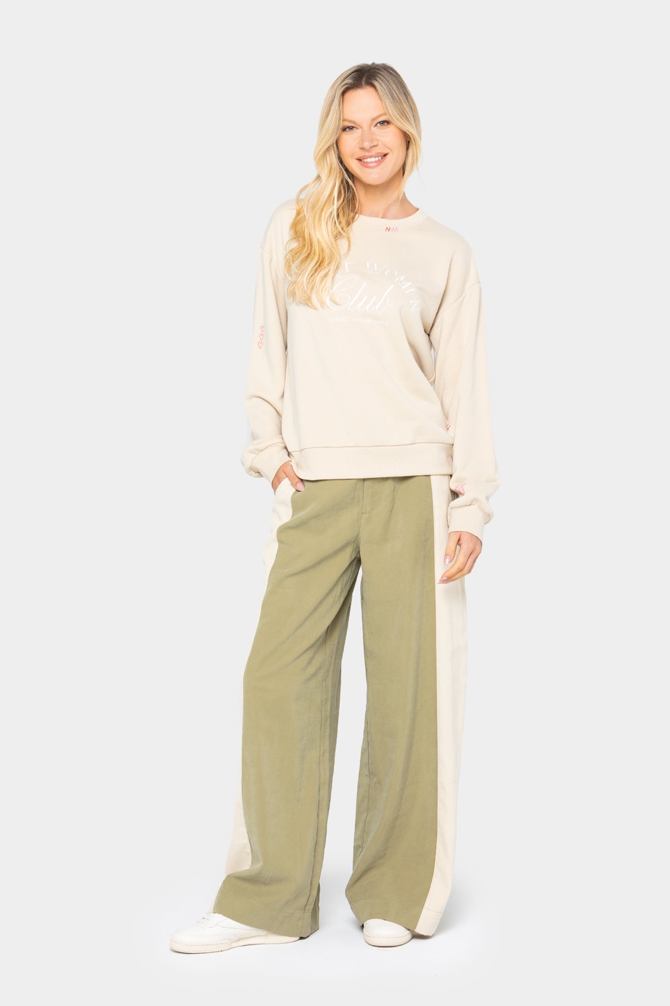 Exaggerated Side Panel Pant