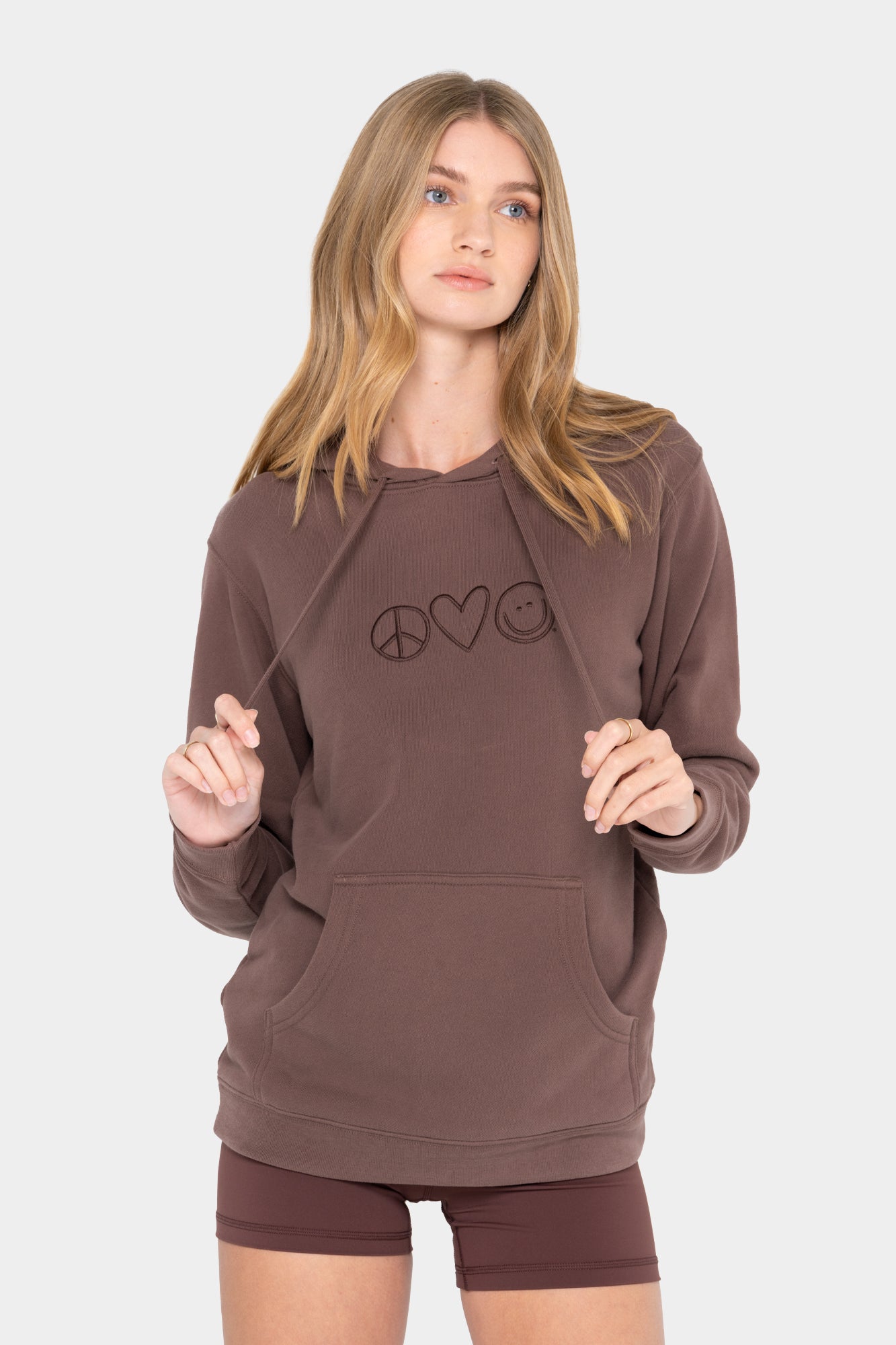 Core Hoodie Peace Love World