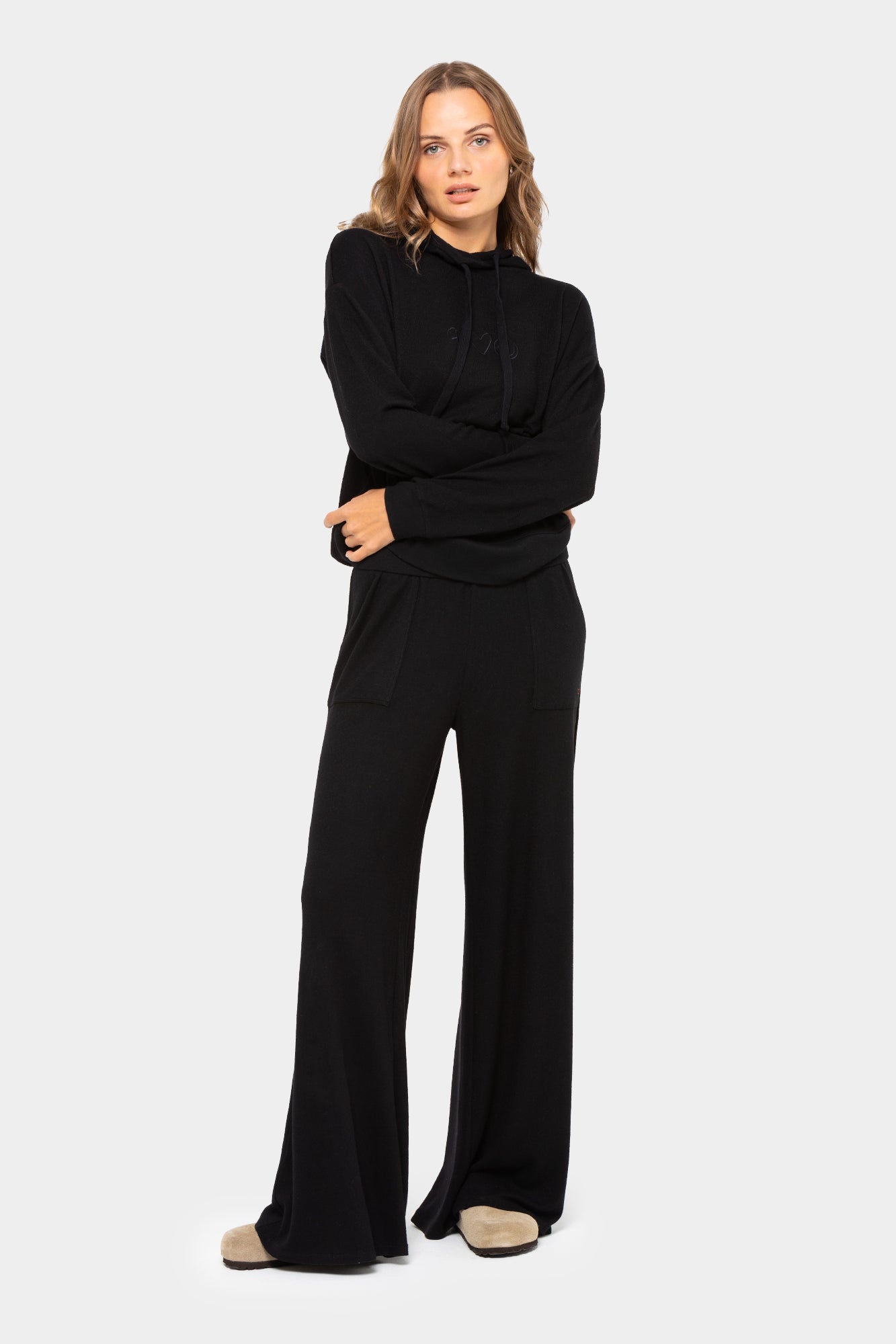 Comfy Pull-On Patch Pocket Pants