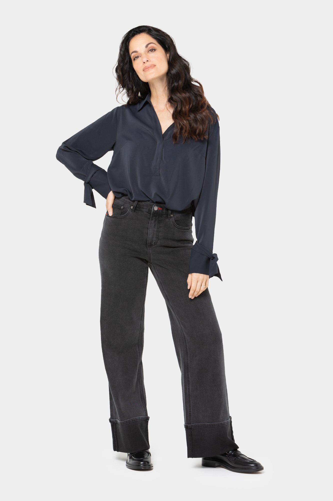 Full-Length Cuffed Jeans with Back Pintuck Detail