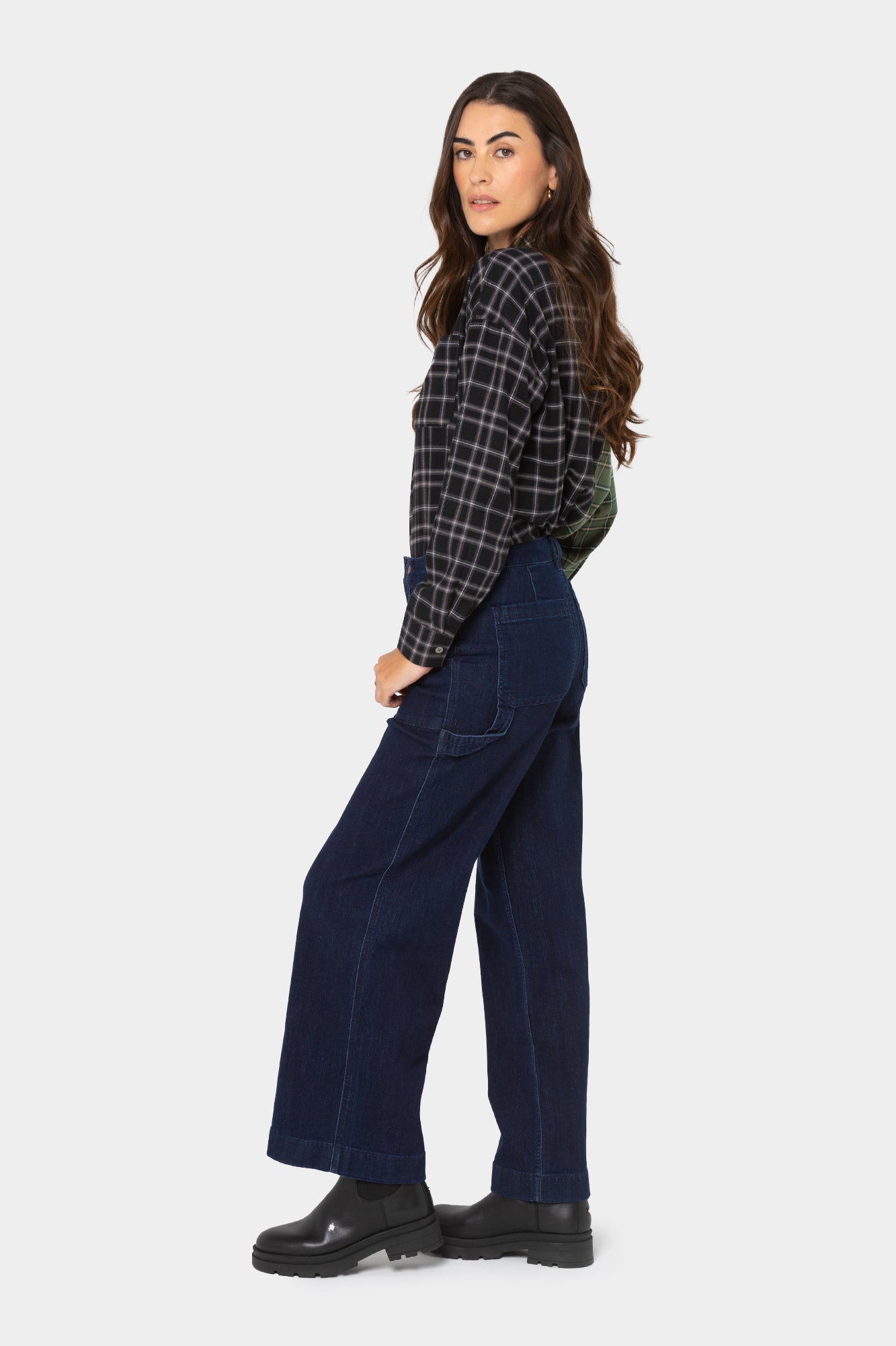 Wide Leg Carpenter Jean